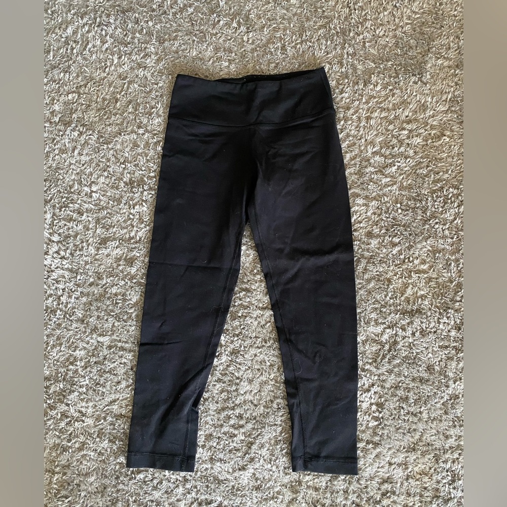 Black leggings 90 degrees